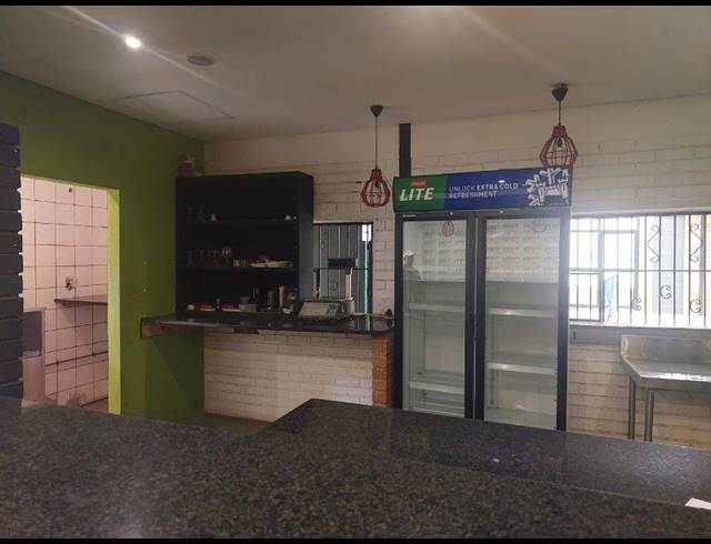 1,200M² BUILDING FOR SALE IN MERRIVALE